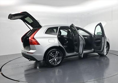 2019 Volvo XC60 T5 Momentum
