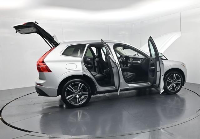 2019 Volvo XC60 T5 Momentum