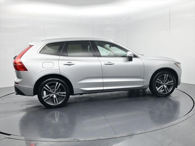2019 Volvo XC60 T5 Momentum