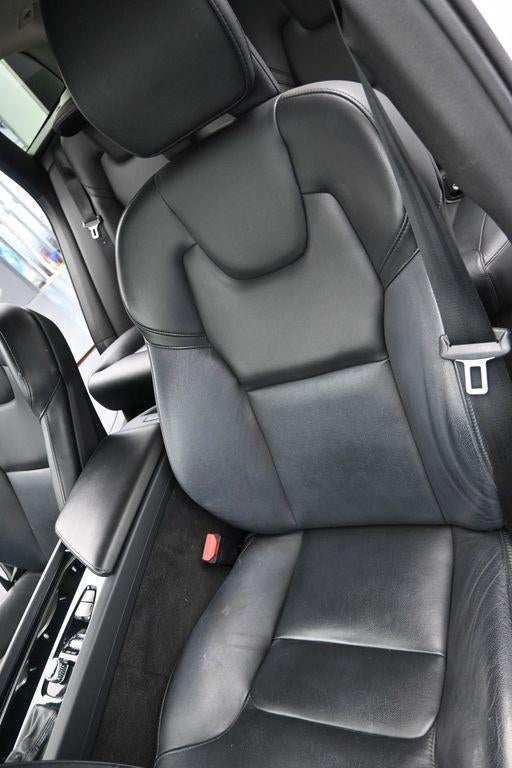 2019 Volvo XC60 T5 Momentum