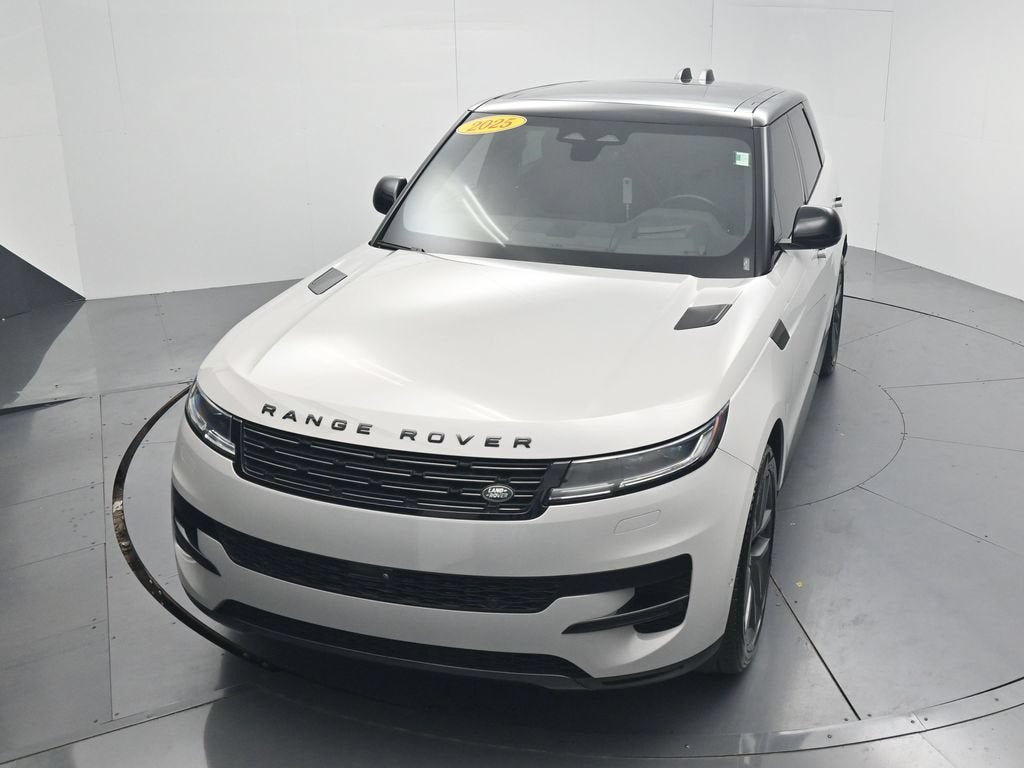 2025 Land Rover Range Rover Sport SE