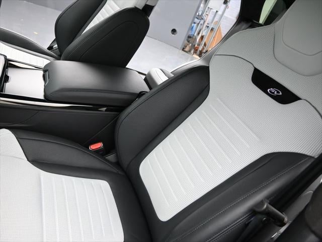 2025 Land Rover Range Rover Sport SV Edition Two