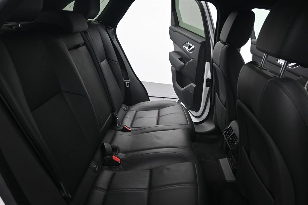 2025 Land Rover Range Rover Velar Dynamic SE