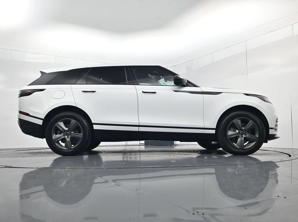 2025 Land Rover Range Rover Velar Dynamic SE