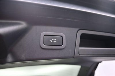 2019 Land Rover Range Rover Velar SE R-Dynamic