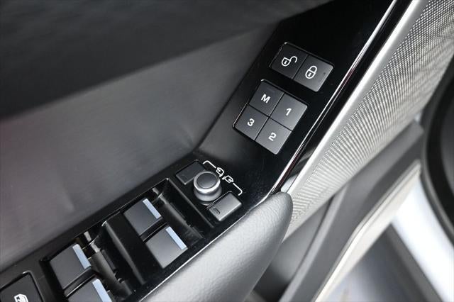 2019 Land Rover Range Rover Velar SE R-Dynamic
