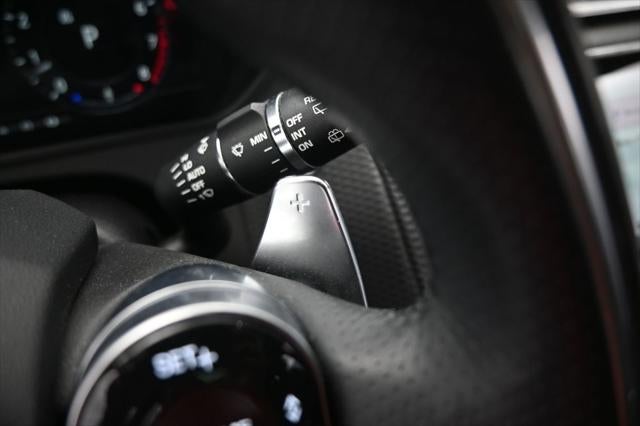 2019 Land Rover Range Rover Velar SE R-Dynamic