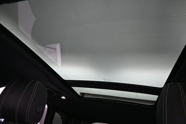 2019 Land Rover Range Rover Velar SE R-Dynamic