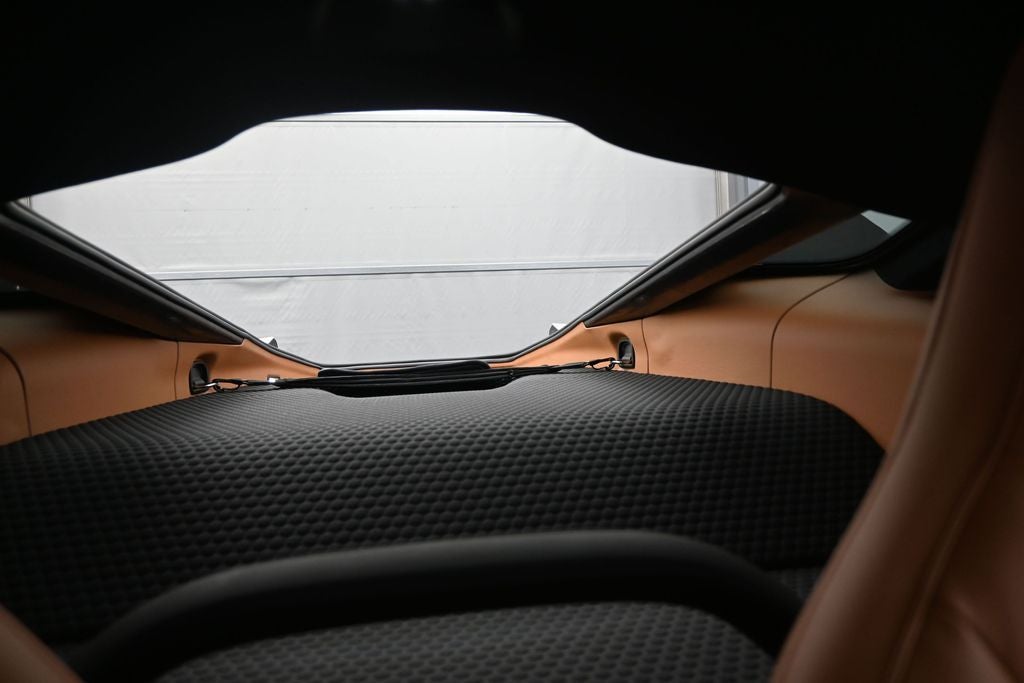 2022 McLaren GT Base