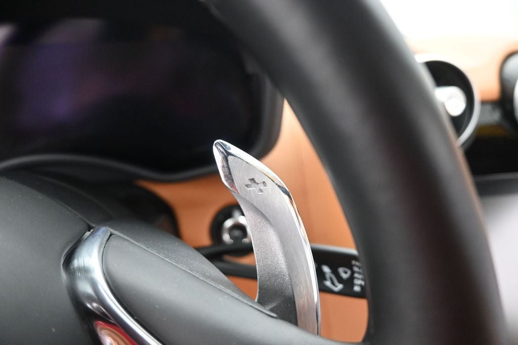 2022 McLaren GT Base