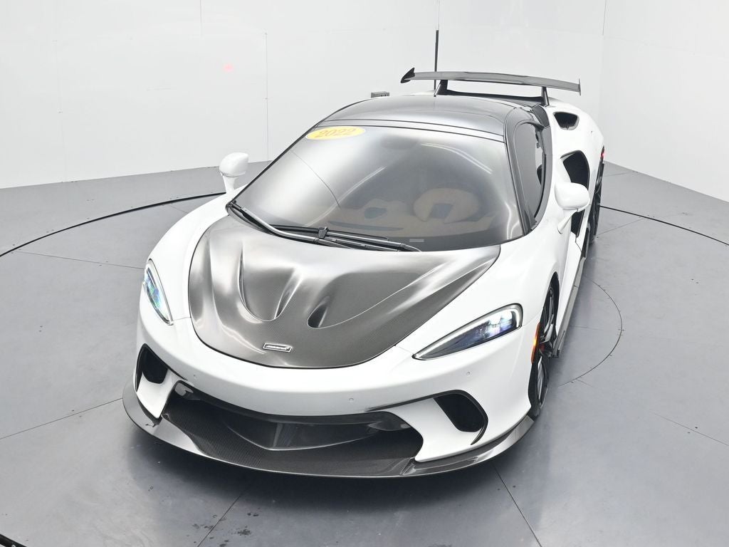 2022 McLaren GT Base