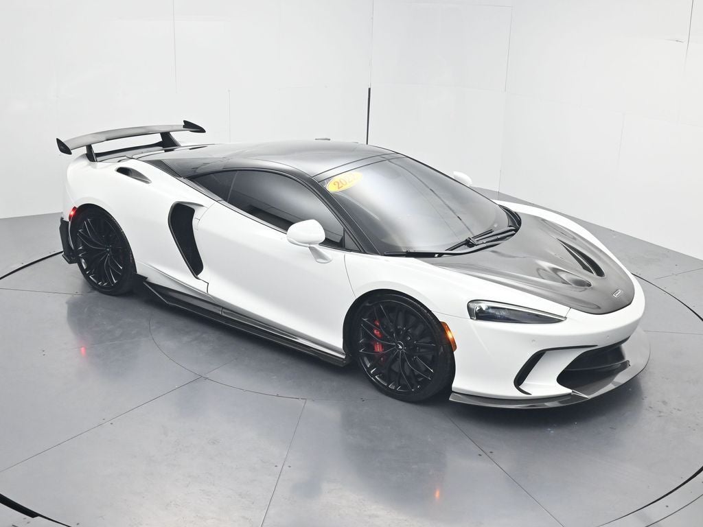 2022 McLaren GT Base