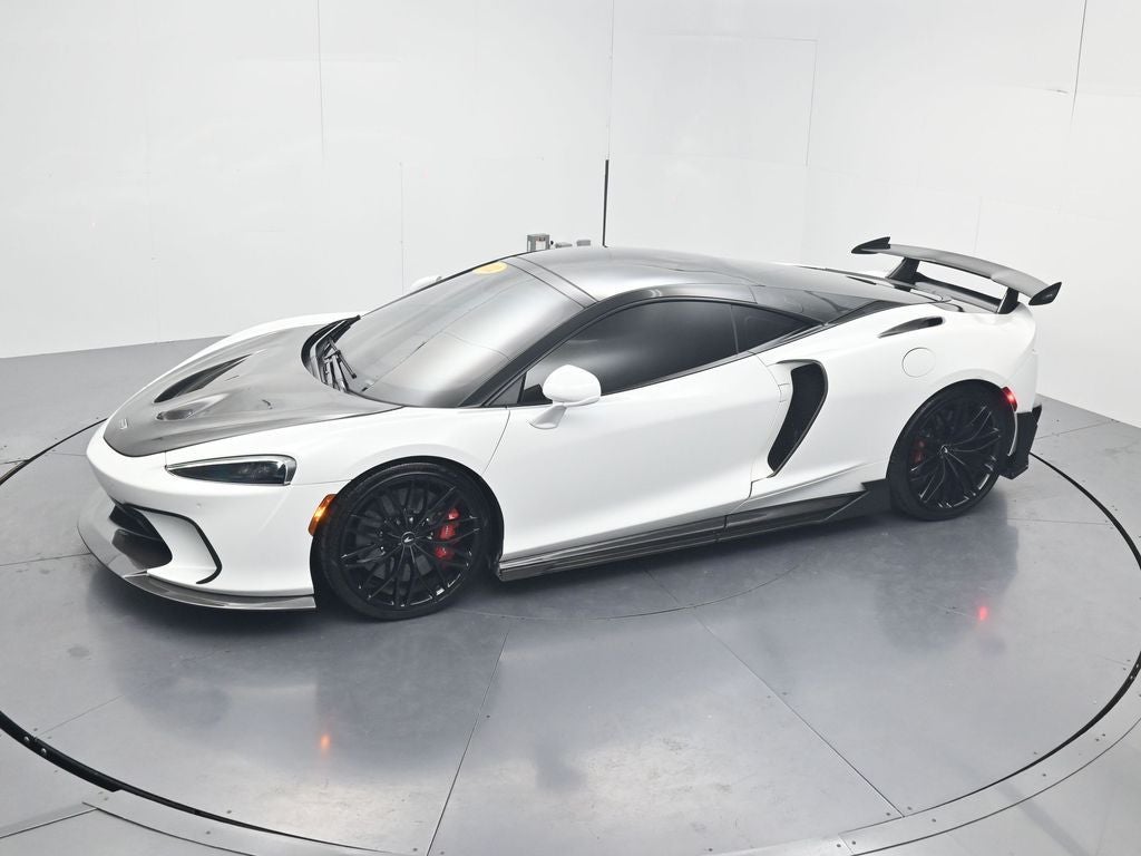 2022 McLaren GT Base
