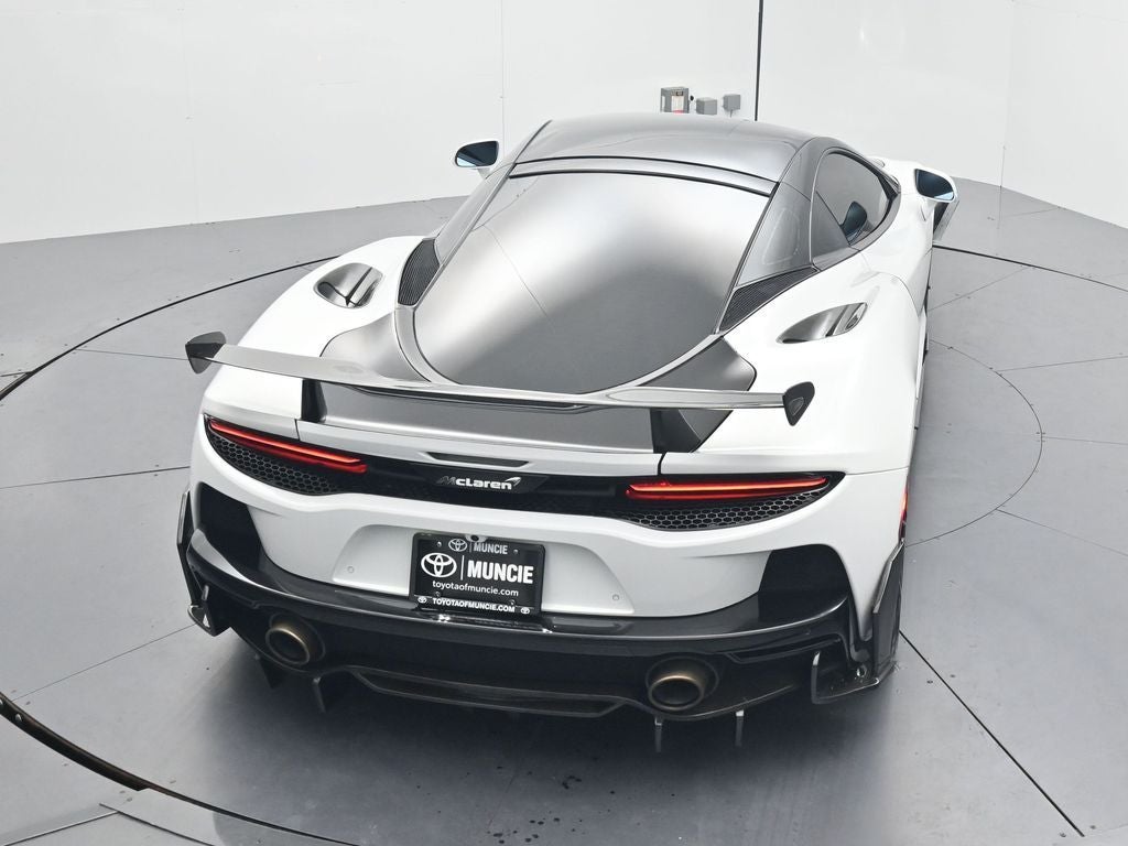 2022 McLaren GT Base