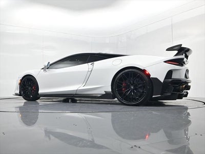 2022 McLaren GT Base