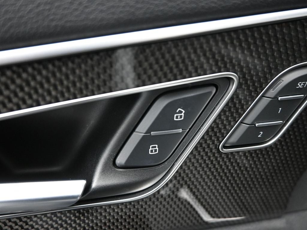 2023 Audi SQ7 Premium Plus quattro