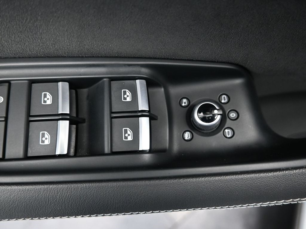 2023 Audi SQ7 Premium Plus quattro