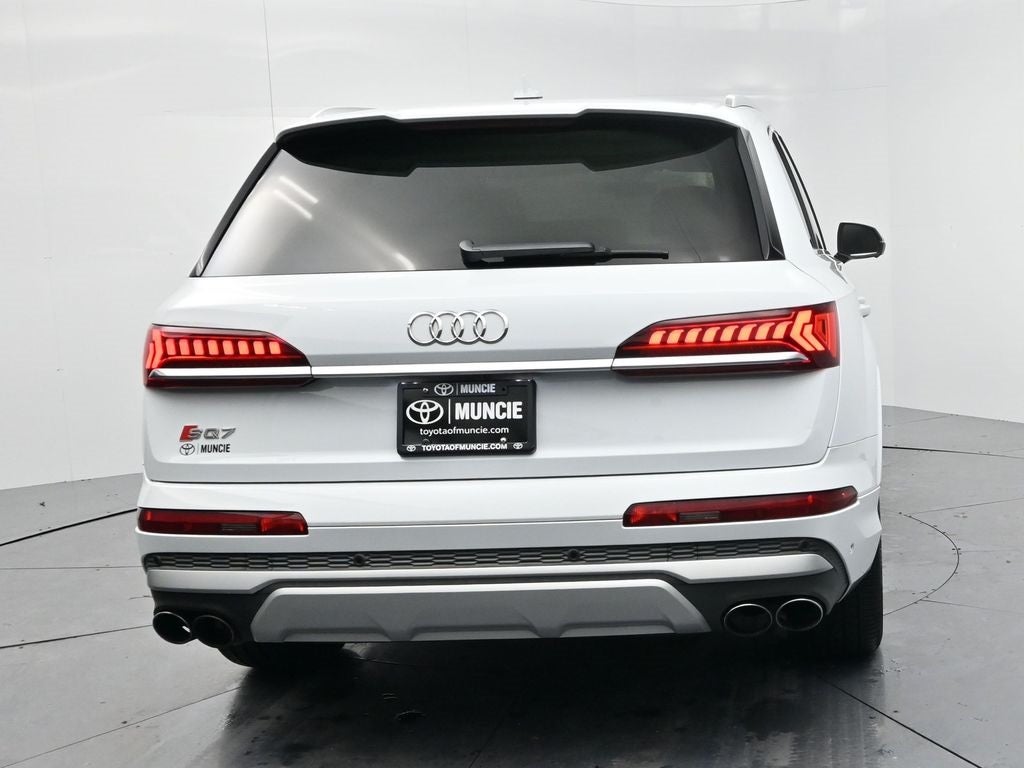 2023 Audi SQ7 Premium Plus quattro