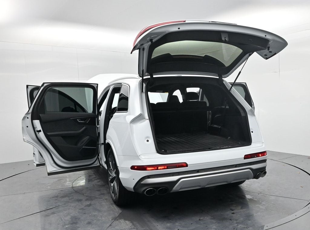2023 Audi SQ7 Premium Plus quattro