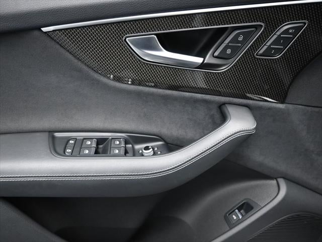 2023 Audi SQ7 Premium Plus quattro