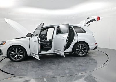 2023 Audi SQ7 Premium Plus quattro