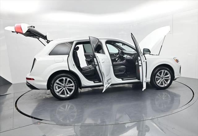 2025 Audi Q7 55 Premium Plus quattro