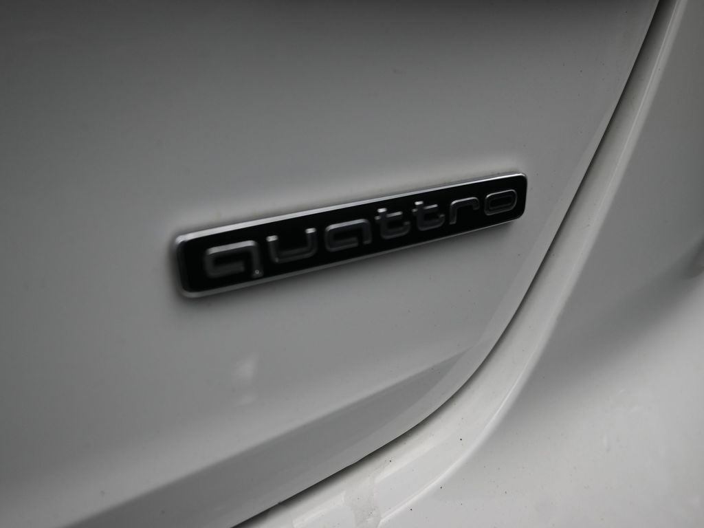 2023 Audi A4 45 S line Premium Plus quattro