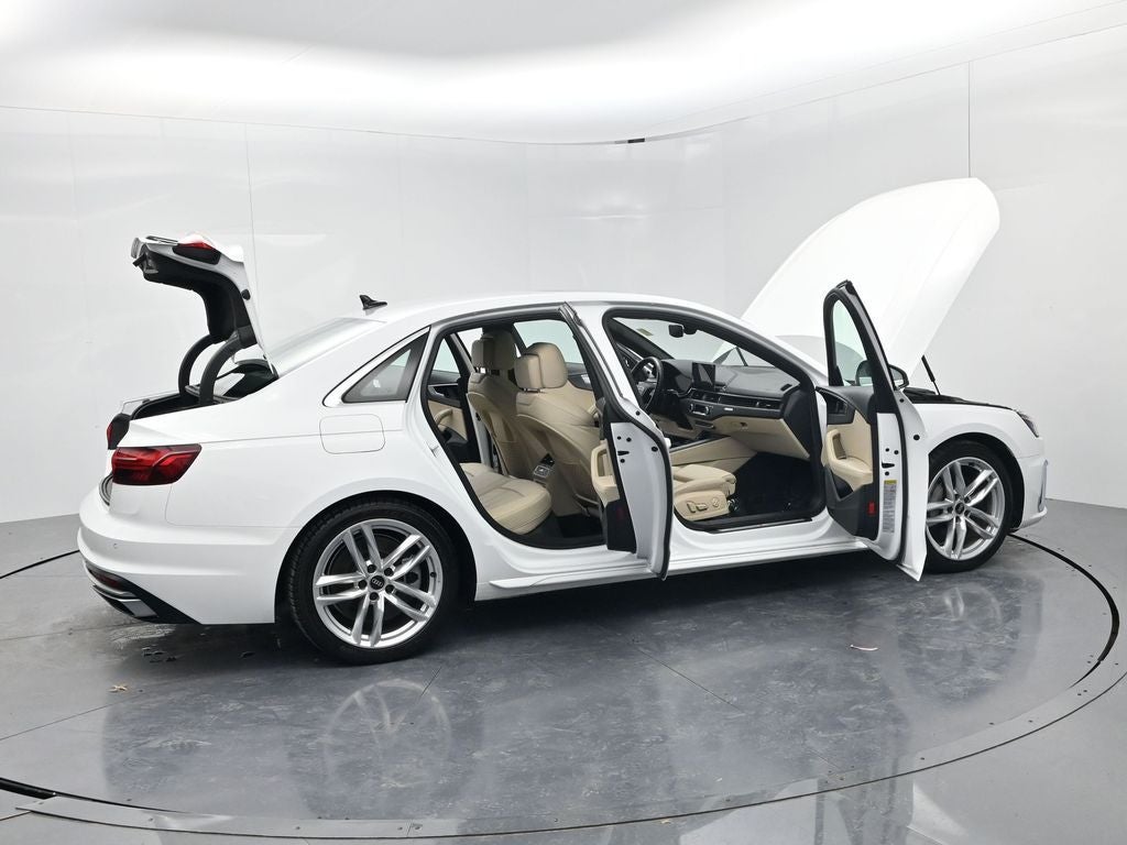 2023 Audi A4 45 S line Premium Plus quattro