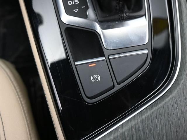 2023 Audi A4 45 S line Premium Plus quattro