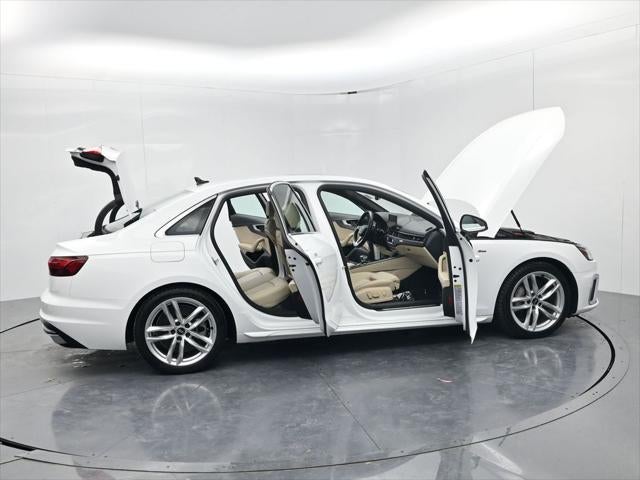2023 Audi A4 45 S line Premium Plus quattro