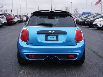 2016 MINI Cooper S Base