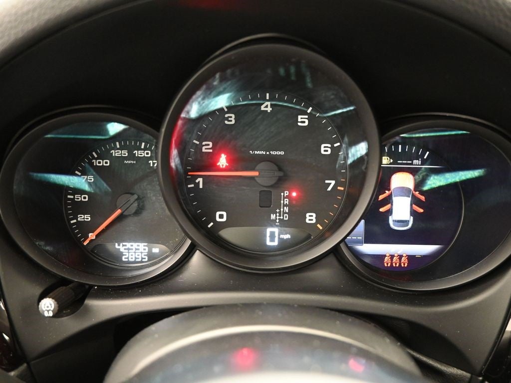 2021 Porsche Macan Base