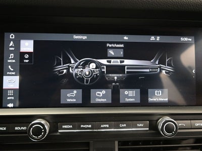 2021 Porsche Macan Base