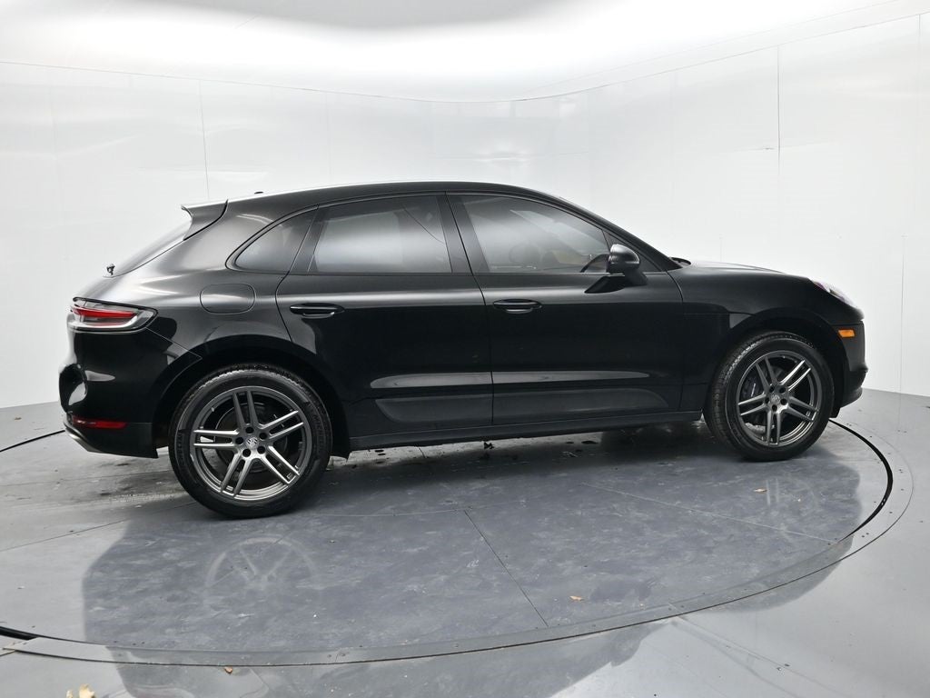 2021 Porsche Macan Base