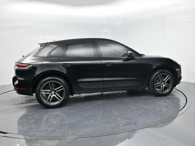 2021 Porsche Macan Base
