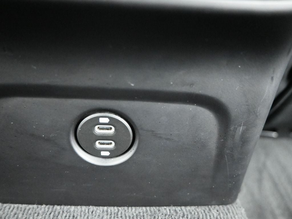 2024 Porsche Macan T