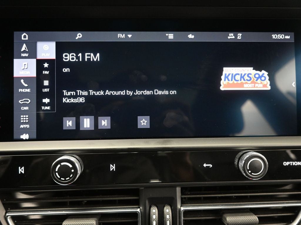 2024 Porsche Macan T