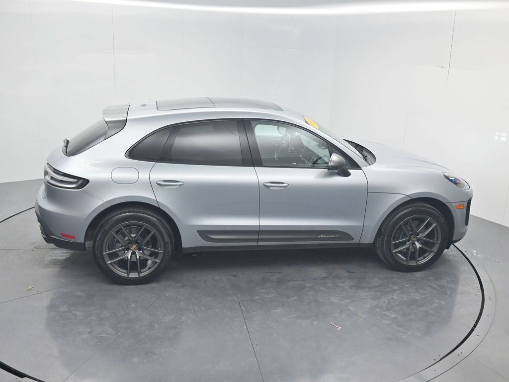 2024 Porsche Macan T