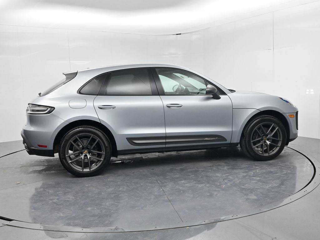 2024 Porsche Macan T