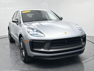 2024 Porsche Macan T