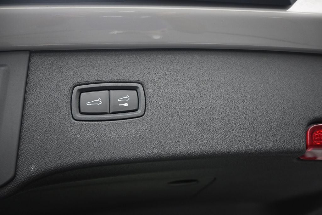 2025 Porsche Cayenne S