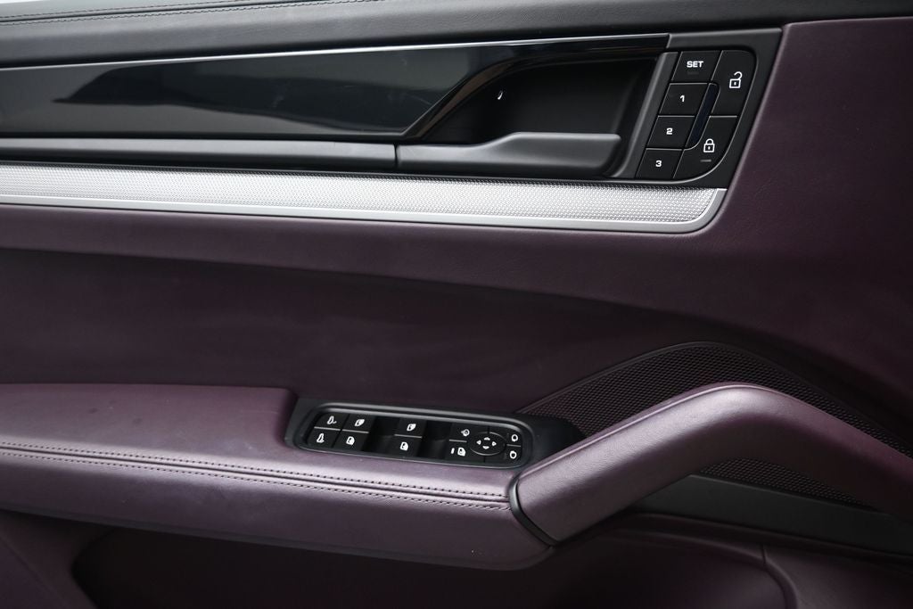 2025 Porsche Cayenne S