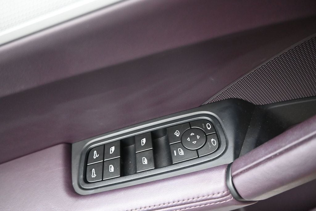 2025 Porsche Cayenne S