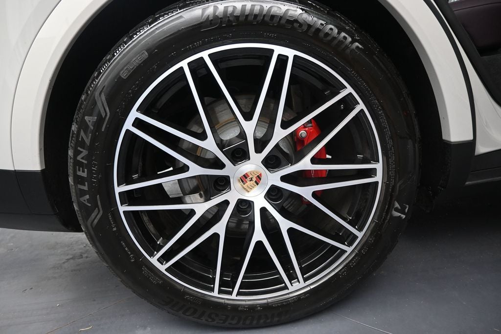 2025 Porsche Cayenne S