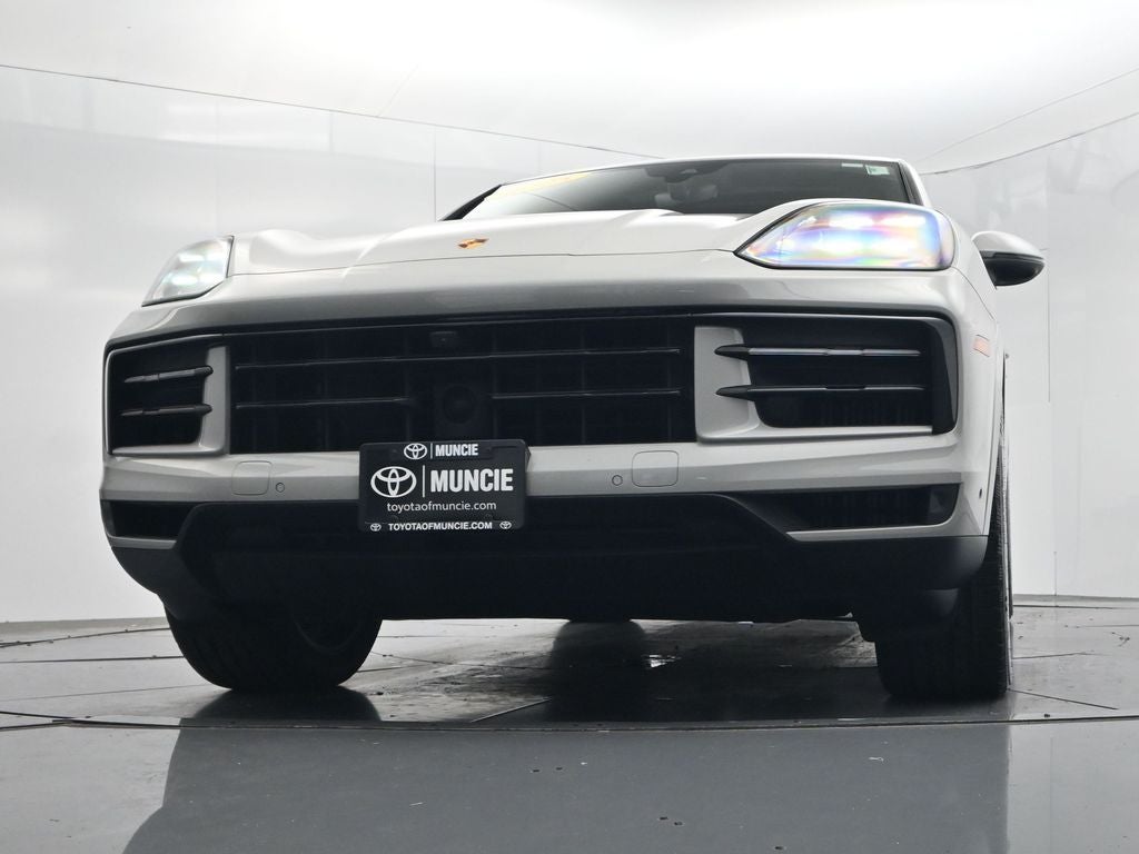 2025 Porsche Cayenne S