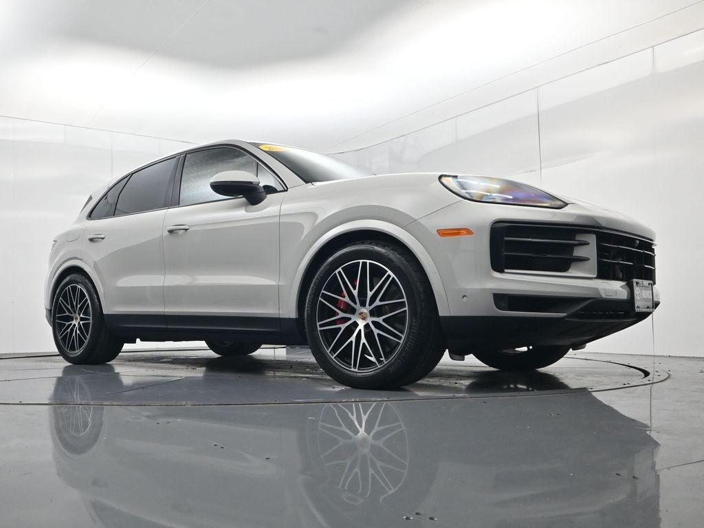 2025 Porsche Cayenne S