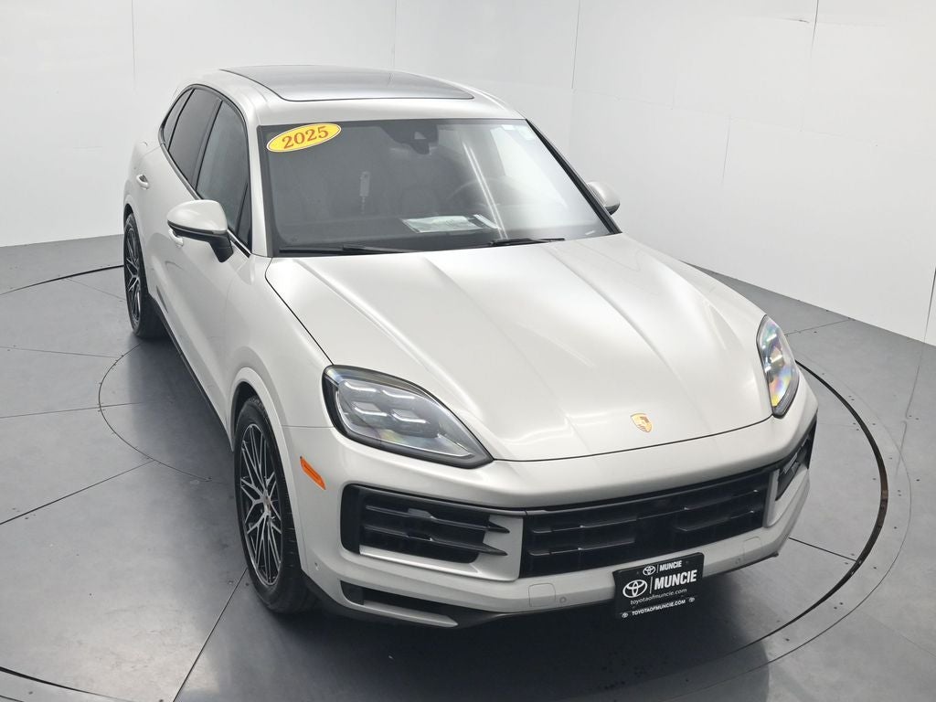 2025 Porsche Cayenne S