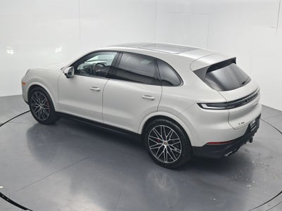 2025 Porsche Cayenne S
