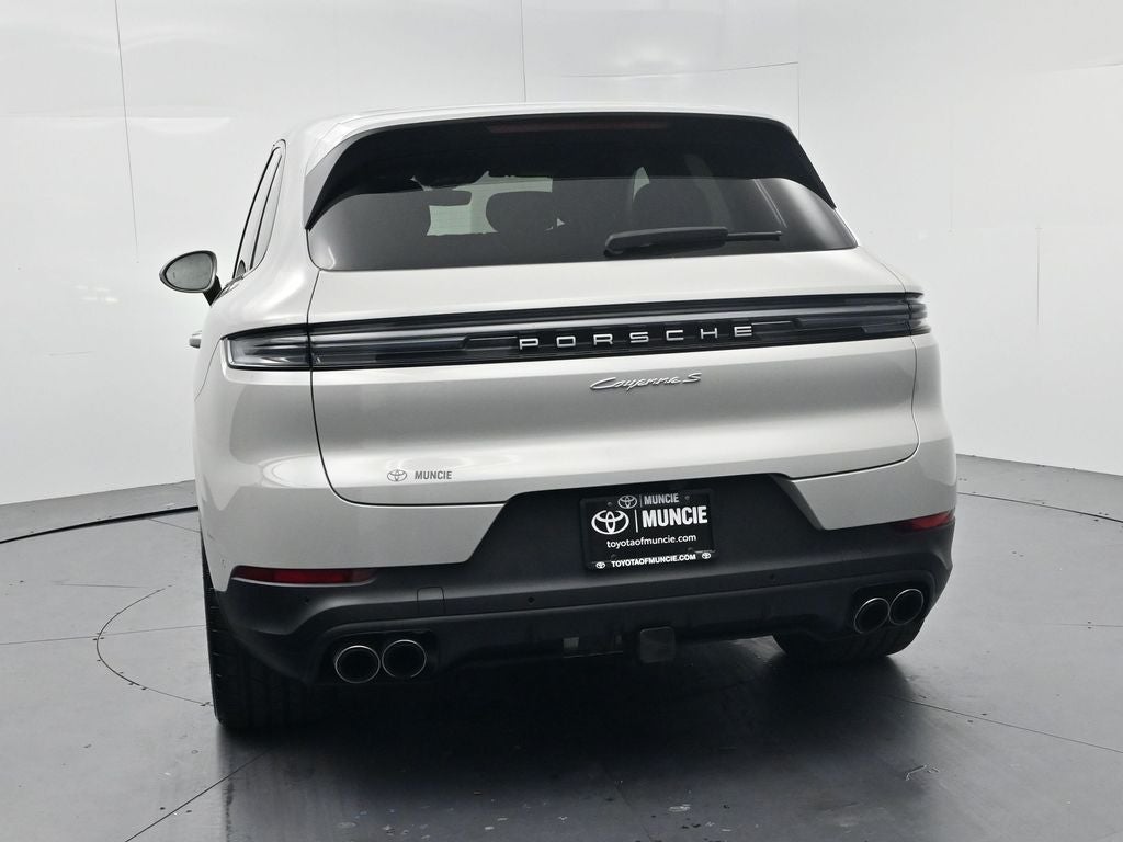 2025 Porsche Cayenne S