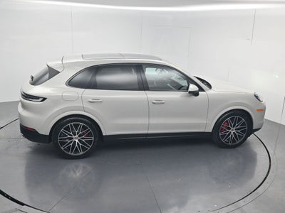 2025 Porsche Cayenne S